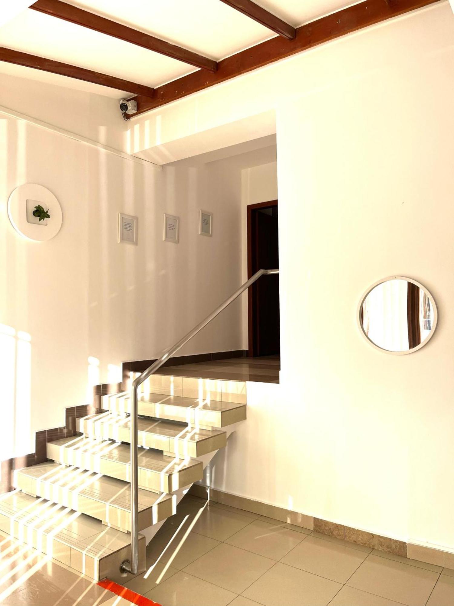 Cozy Hideout - Condo Hotel Timisoara Exterior foto