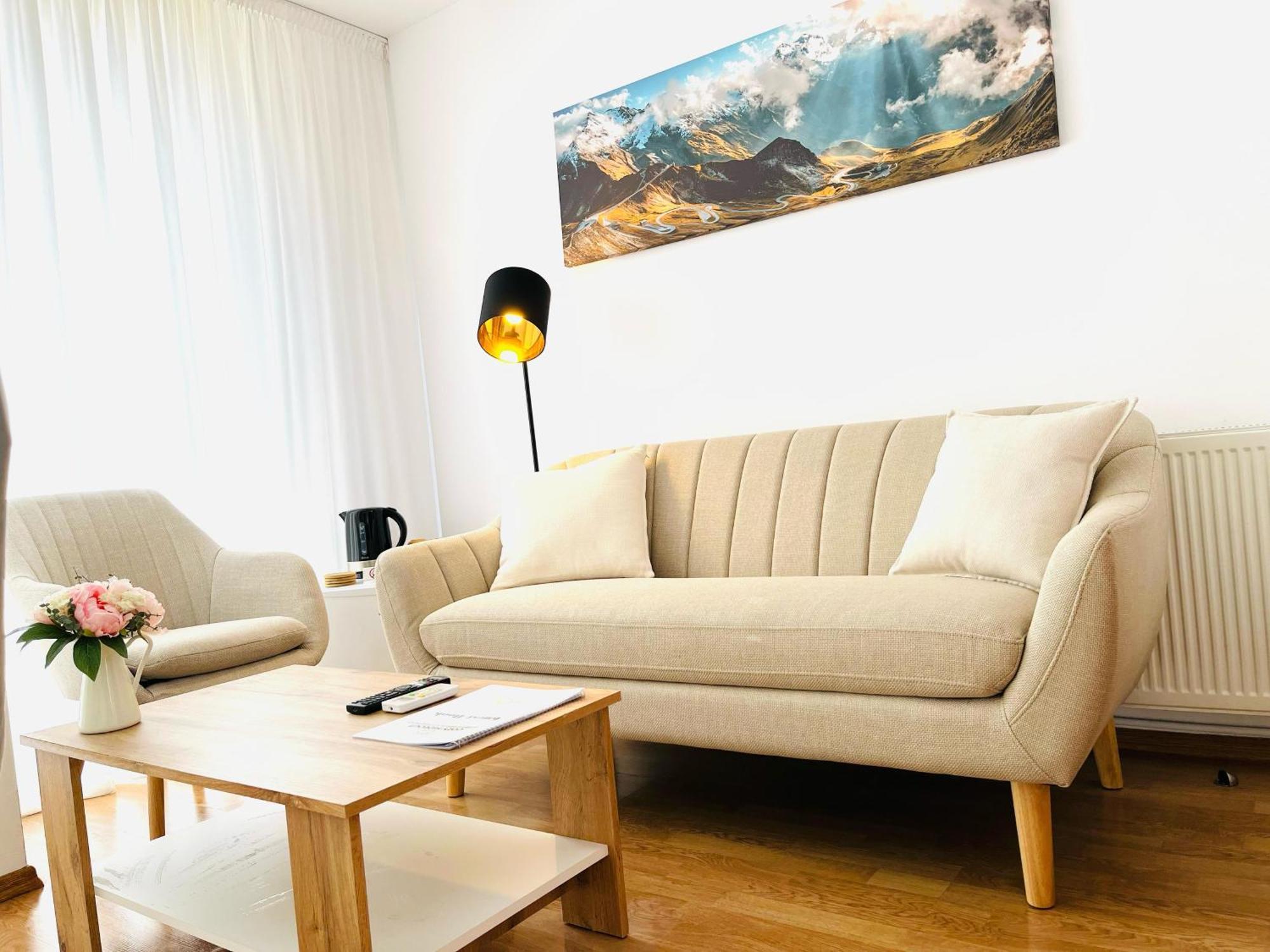 Cozy Hideout - Condo Hotel Timisoara Exterior foto